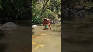 Muntik ng Makagat ng Cobra si Kuya
