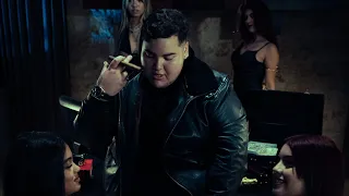 FloyyMenor - Chica Atractiva (Video Official)