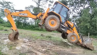 waooo 😲 JCB oparetor show her talents
