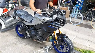 unboxing the new 2022 YAMAHA TRACER 9 (silver)