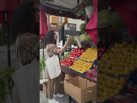 फल-सब्जियों के बाजार की तरह यहां है पैसों का बाजार 🤯