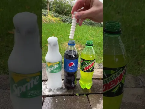 Coca Cola, Fanta, Sprite und Mentos |Experiment #Shorts
