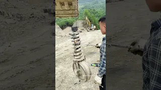 "Excavator Hydraulic Cylinder Replacement"