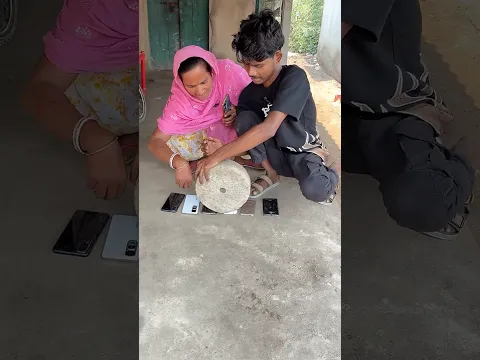 Maa Ke Sath Prank Kar Diya 🤣 April Fool 😅 #shorts #comedy #trend