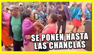 BEBEN Y BAILAN HASTA CAER EN MI PUEBLO