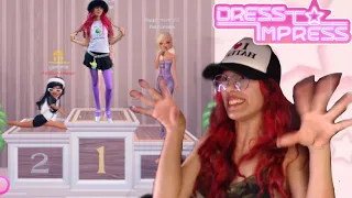 Jugando Dress To Impress, hasta quedar en el puesto 1 :)