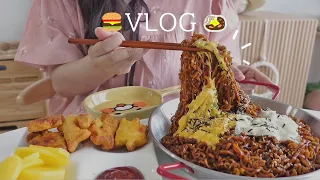 ENG) 자취방에서 맛있는 집밥 해먹고🥬 배달 음식 폭주하는 일상🍔ㅣ부라타치즈 샌드위치, 피자 떡볶이, 버거킹, 불고기 크림파스타, 마라탕, 포켓몬치즈너겟, 삼겹살꿔바로우, 홍합탕