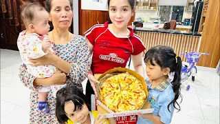 Eating Pizza challenge