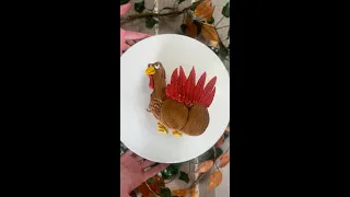 How to make a "TWERK"-EY cake 🦃 | Baking Thursdays Cursed Thanksgiving Cake Tutorial