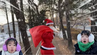 크리스마스에 산타가 나타닌다면? 🎅 크리스마스 산타클로스의 정체는? 산타클로스 Catch Santa claus! Merry Christmas