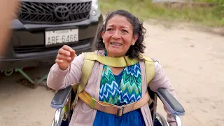 Puso a trabajar a esta anciana sin saber el futuro que le esperaba.