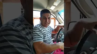 Loco se roba carro en Venezuela para ir a Panamá #comedy #humor #funny #venezuela #fyp