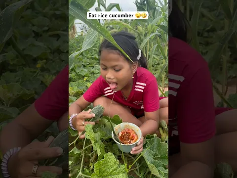 Eat rice cucumber 😂🤤 #funny #wildrice #edit #អូសបាក់