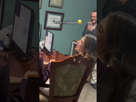 Me dio pena besar a mi novio en mi boda civil y se hizo viral 😂