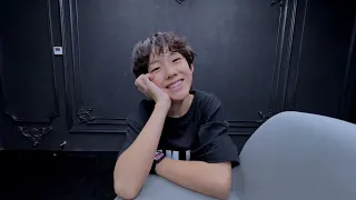 来自胡老师本人的小白兔运镜～#开始跳舞吧 #张嘉懿Austin #胡博文编舞 #养成系 #10后