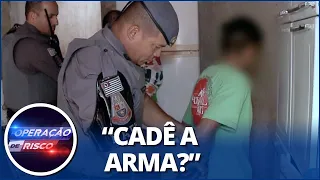 Após tiros na rua, PM faz vistoria em barraco e irmãos são presos