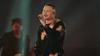 Kane Brown - One Mississippi (Live from the 2021 AMAs)