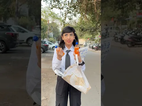 Jaadui Jhole 👜 ka jhol 😵‍💫 | Simran Makhija | #shorts #school #schoollife