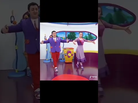 Topa intentando entender otro idioma 😂 (Video no mio, es de TikTok) #humor #juniorexpress #disneyjr