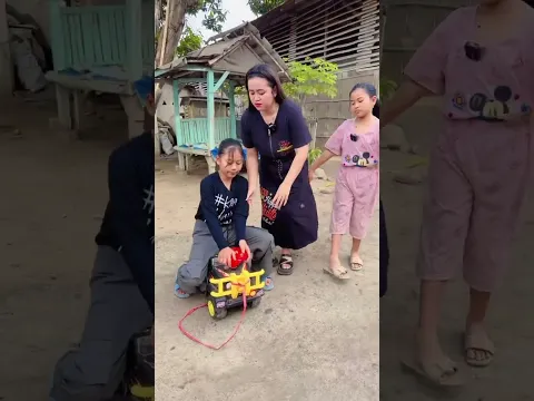Mama pilih kasih #shortvideo #funny #sambilancuan #ngeshortsdulu