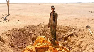 He Found Gold In The Desart !!