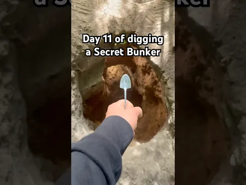 Day 11 digging a Secret Bunker in my mom’s greenhouse! #spoontobunker