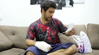TOURINHO HOJE CONSEGUIU ME MORDER E QUASE PERDI UM DEDO