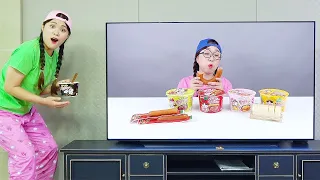 COMPARISON - Mukbang Black Noodle TTeokbokki 뽀로로 떡볶이 짜장면 먹방 도나 DONA vs Dona Animation