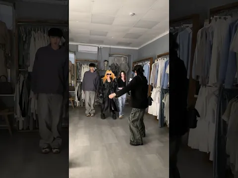 NARA / BEHIND THE SCENES