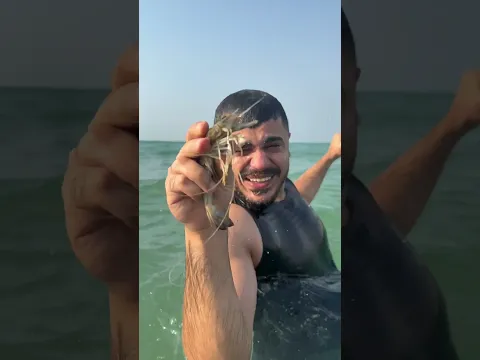 اغبى صياد 😂😂 #comedy #العريفي #ضحك #كوميديات #دويتو #المراه #اكسبلور #المراره #funny #ولده