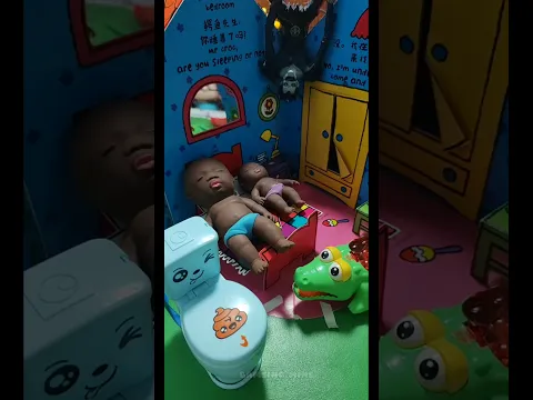 चिंटू ने किया पोटी 🤣  ~ mini wood toy - woodworking art skill / wood / hand crafts / #shorts