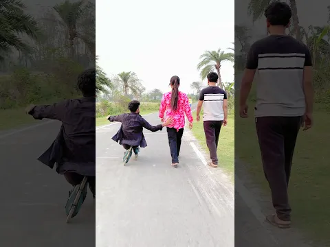 😤🤣 #skating #road #cycle #girl #funny #reaction #youtubeshorts #viralshorts #shortsvideo #shorts