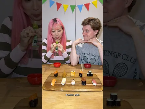 IT IS SO SO SPICY!! 🤣 🥵 #poisonsushi #couplechallenge #sushi #yinrunandluke #couple