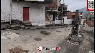 Policias da  DRE e DRFA-BF socorrendo Delegado baledo na Penha