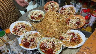 MIDNIGHT Selling Cheapest Food Of India | Noodles Manchurian Combo Rs 25 Only | Indian Street Food