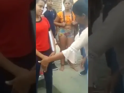 Briga de mulher na rua