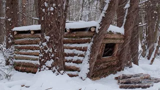 Building a Warm Winter Shelter for Survival in the Wild Woods. Winter Bushcraft. ASMR