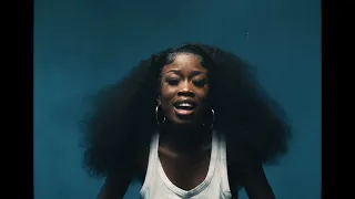 Piano City, Kelvin Momo & Thatohatsi - Amalanga (ft Tracy & Pyy Log Drum King) [Official Visualizer]