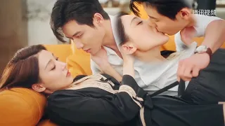 💓小嬌妻精心打扮把自己當禮物送給霸總，霸總溫柔爲她脫衣吻遍全身，奪走她的初夜！【暮色心迹 Dusk Love】