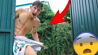 SALE DESNUDO POR LA CALLE! *ESTA LOCO* FIXFIVE