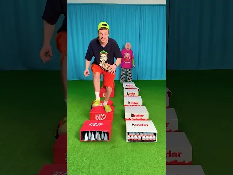 Kinder или KitKat ? что меня спасет ?😜