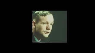 Real images 0f Moon Bases & Ufo's - The Real Surface of the Moon Research done by Bruce Swartz