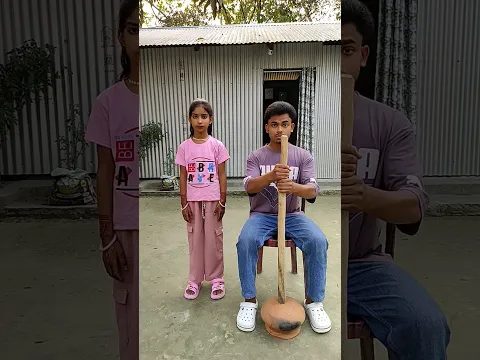 Kritika Ye Sab Kaise Kar Rahi Hai 😳#Shorts video