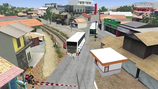 Kereta Api PLH Dengan Forklift , Bus , Angkot