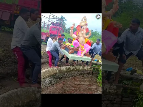 Please गणपति जी को ऐसे कुंए मै मत फेंको यार😭 #shorts #shortsfeed #ganpati #ganpatibappa