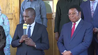 HIVI NDIVYO NAIBU WAZIRI KUU ALIVYO KARIBISHWA OFISINI KWAKWE
