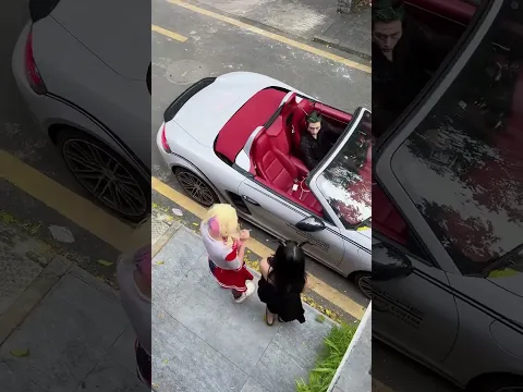 Ele tem um carro de luxo?😍🥰😘 (Não imite a encenação da história.)