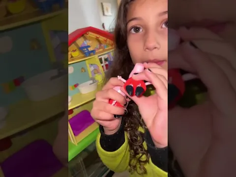 COMO É CUIDAR DE DUAS CRIANÇAS *ela ganhou a casa da peppa pig*