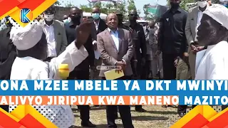 ONA MZEE MBELE YA DKT MWINYI ALIVYO JIRIPUA KWA MANENO MAZITO "PEMBA TUACHE UBINAFASI"