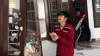 Cricket Khelte khelte Ghar Ka Glass Todd Diya Om ne 😱 *VERY DANGEROUS*